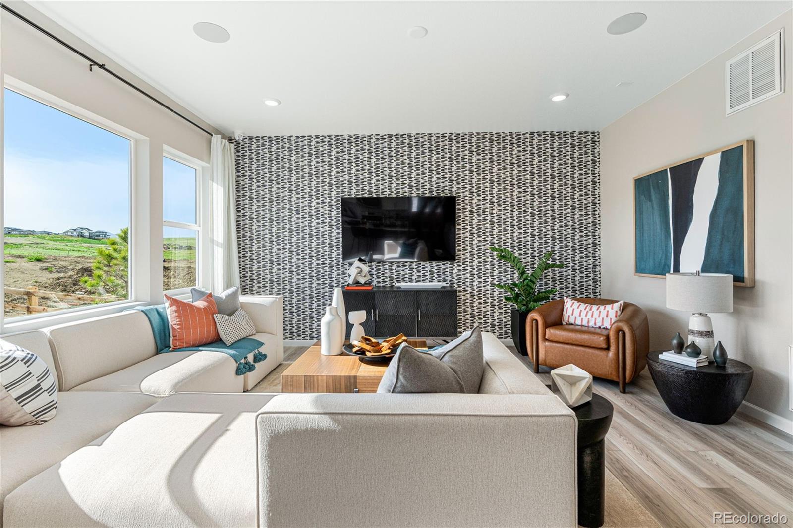 16937 W 92nd Place