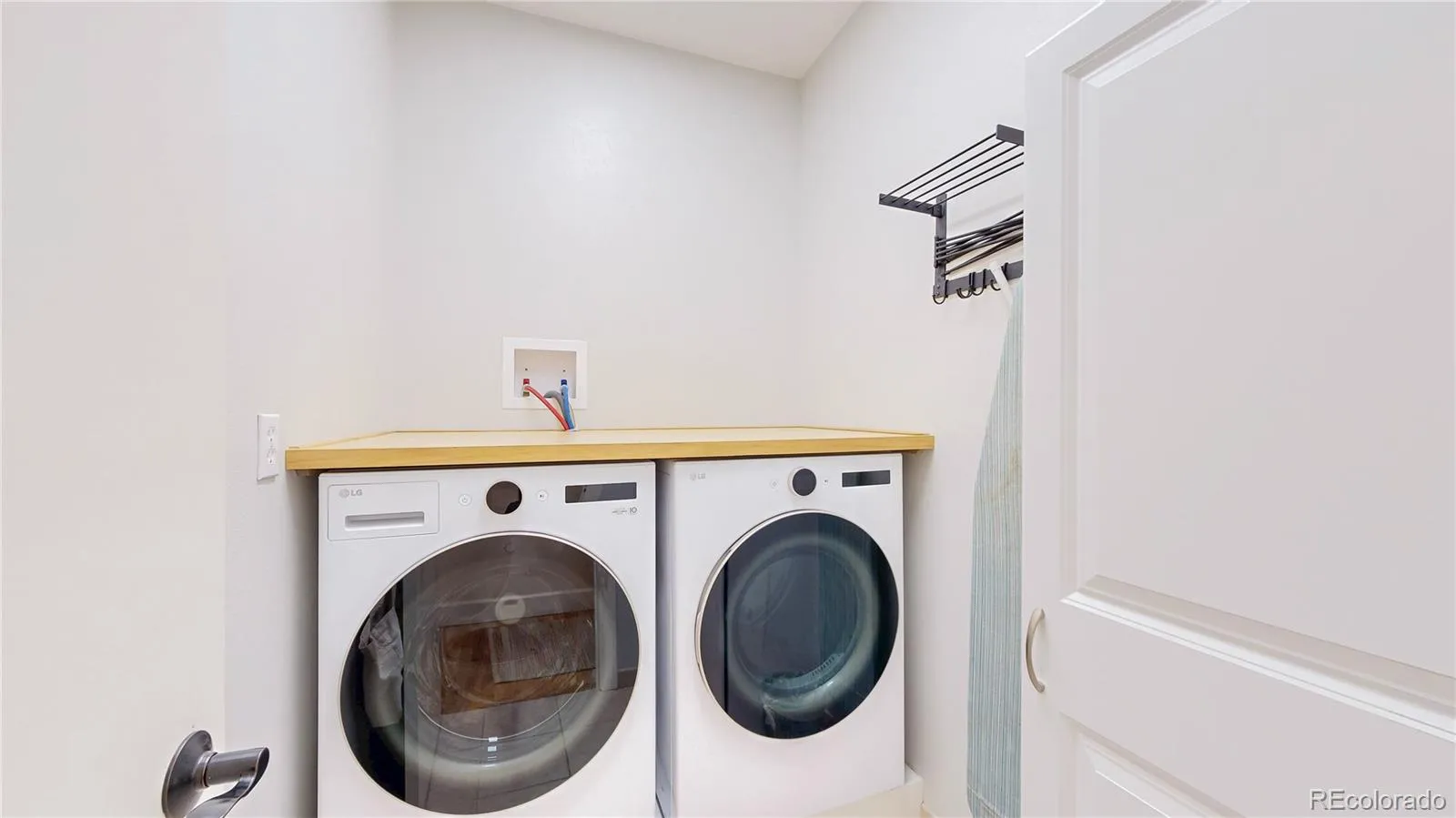 Broomfield, Colorado 80020, United States, 4 Bedrooms Bedrooms, ,3 BathroomsBathrooms,Residential,Active,212287