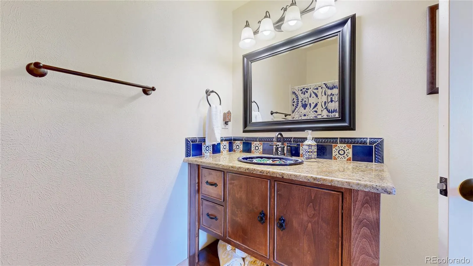 Broomfield, Colorado 80020, United States, 4 Bedrooms Bedrooms, ,3 BathroomsBathrooms,Residential,Active,212287