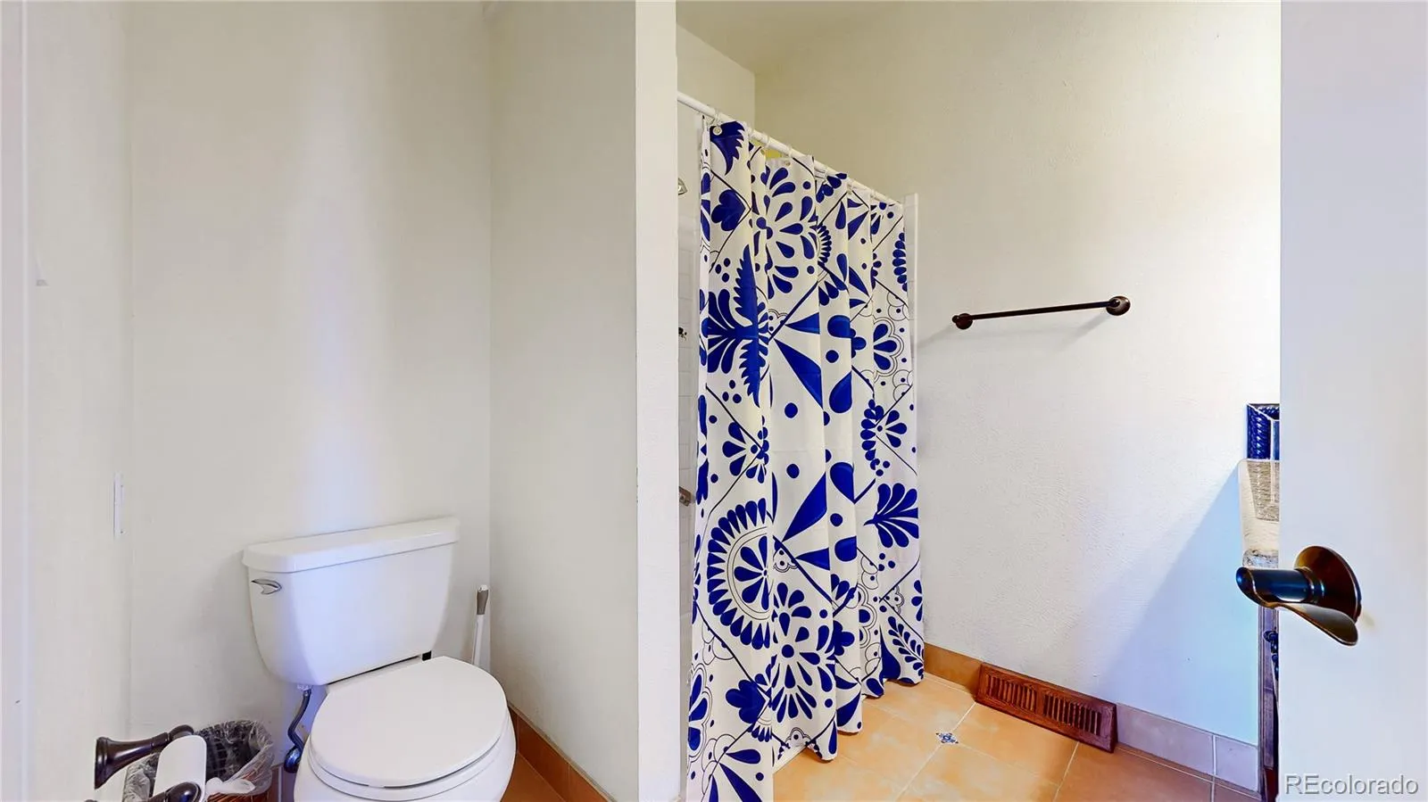 Broomfield, Colorado 80020, United States, 4 Bedrooms Bedrooms, ,3 BathroomsBathrooms,Residential,Active,212287