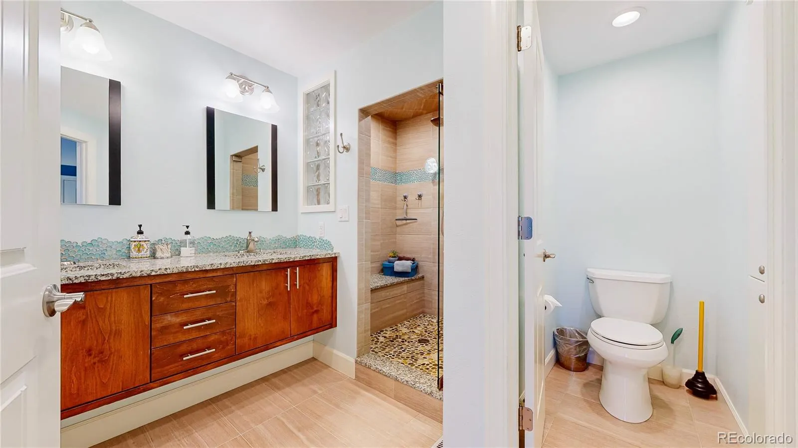 Broomfield, Colorado 80020, United States, 4 Bedrooms Bedrooms, ,3 BathroomsBathrooms,Residential,Active,212287