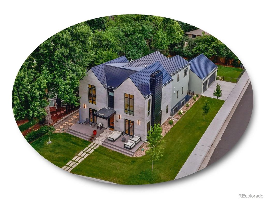 Photo of 300 Oneida Street, Denver, CO 80220 (MLS # 9501432)