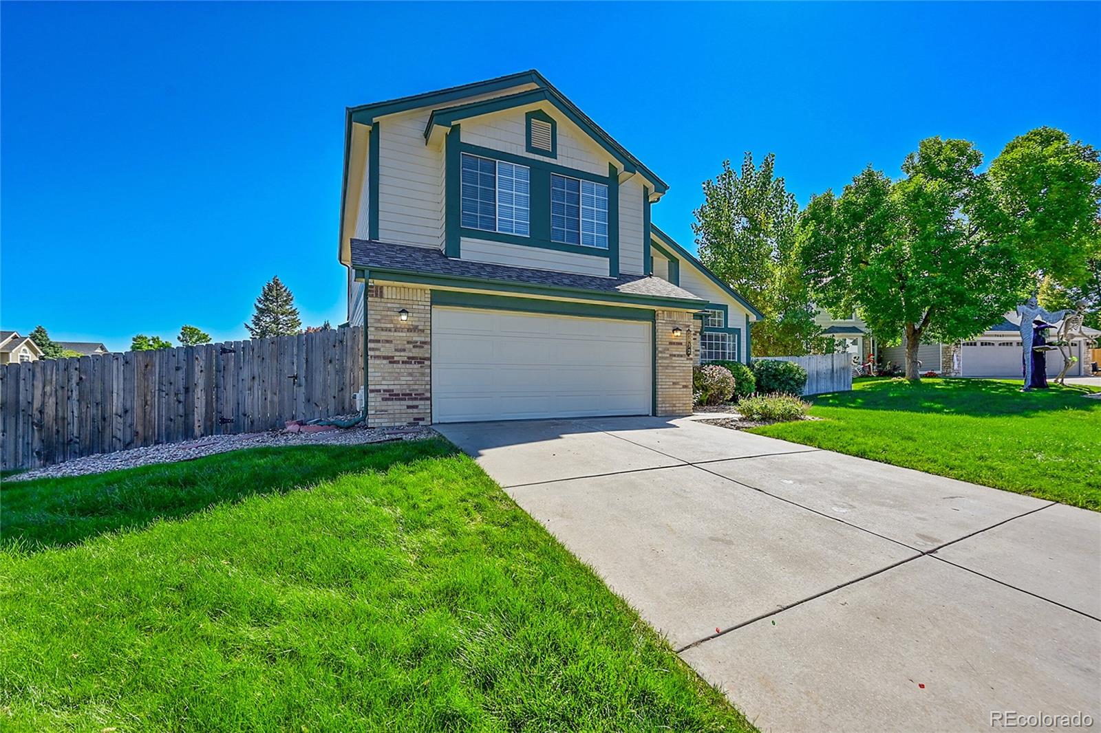 7632 S Balsam Court