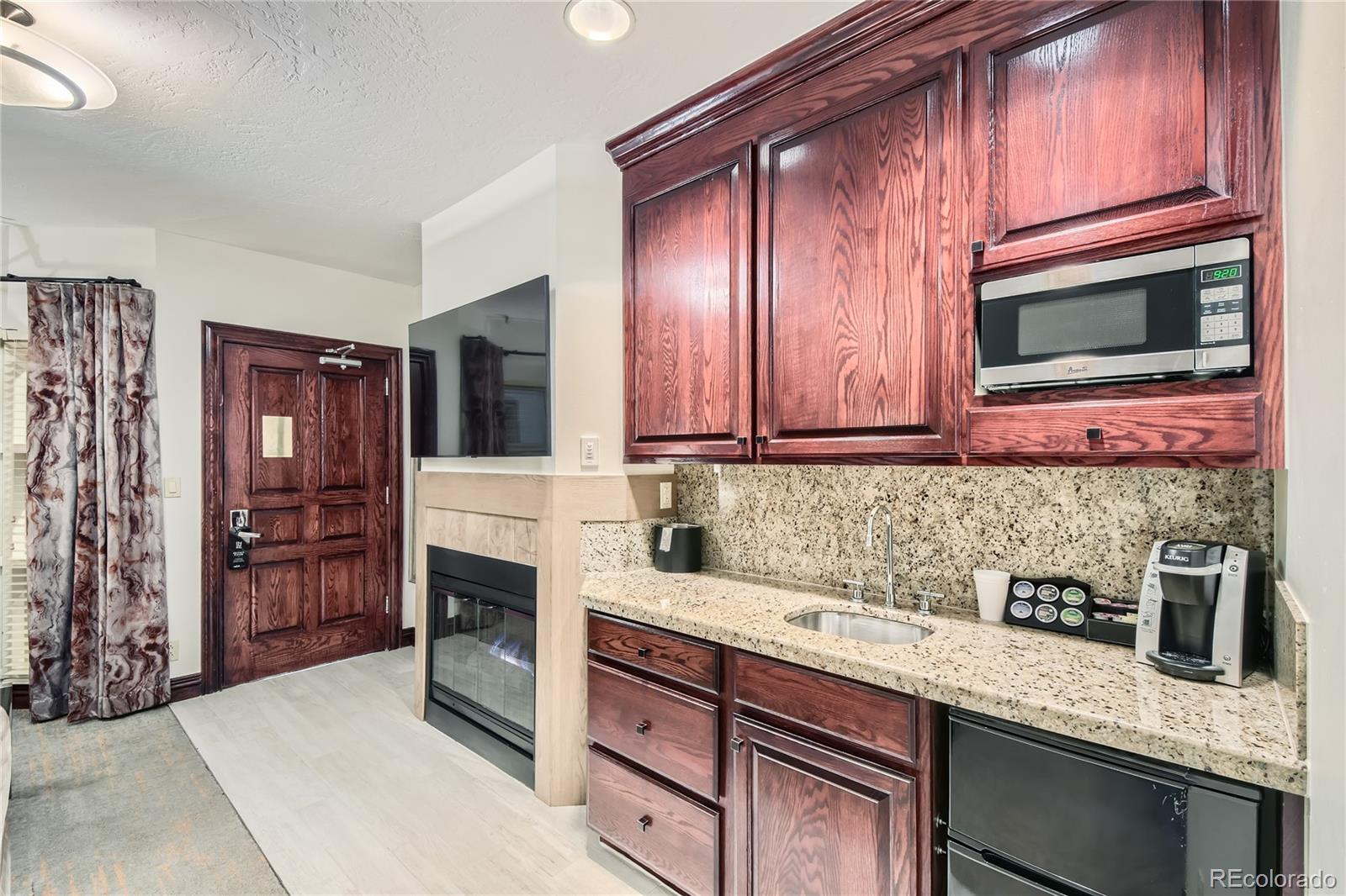 26 Avondale Lane 103