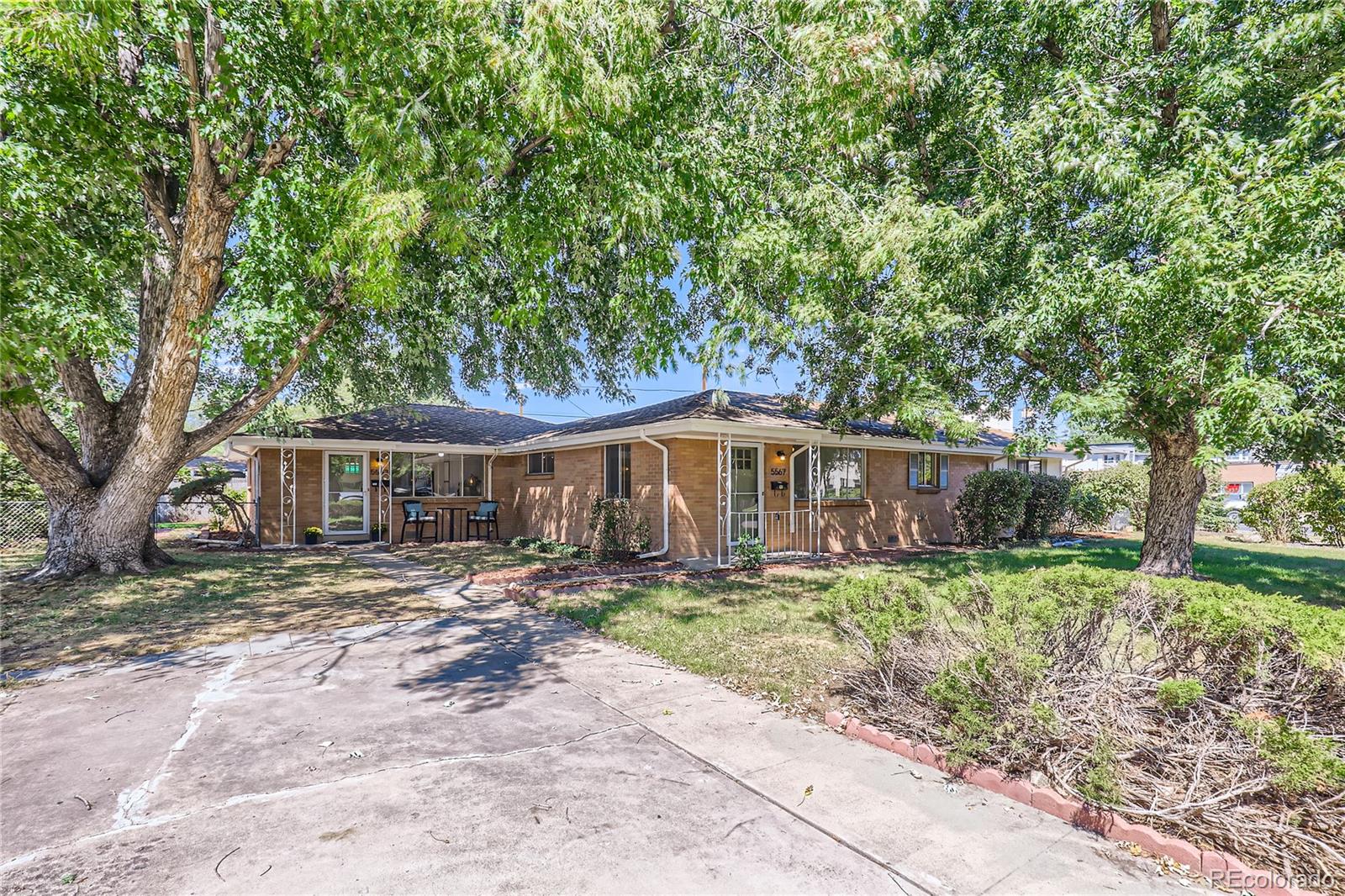 5563 Newland Way