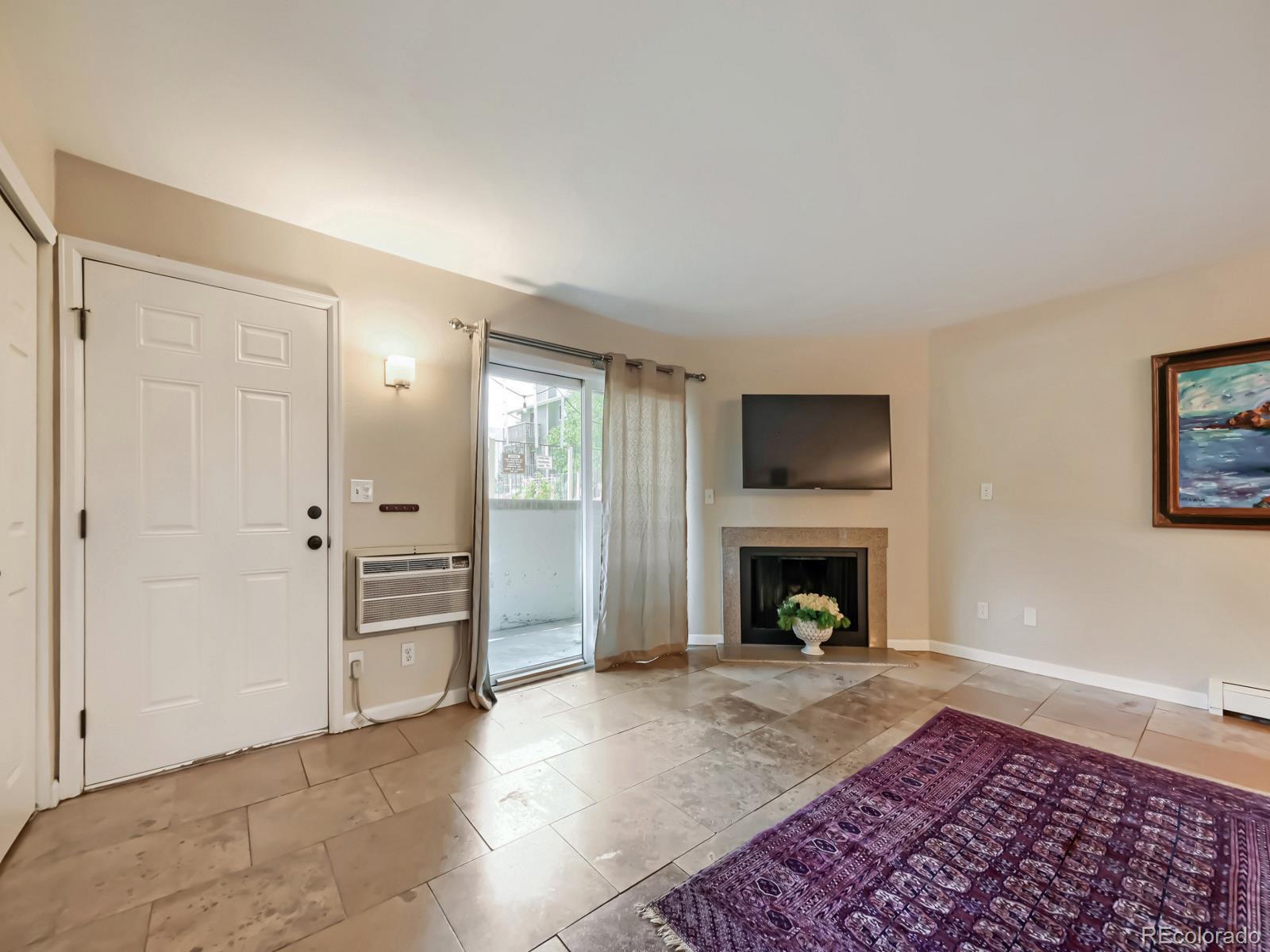 695 Manhattan Drive 8