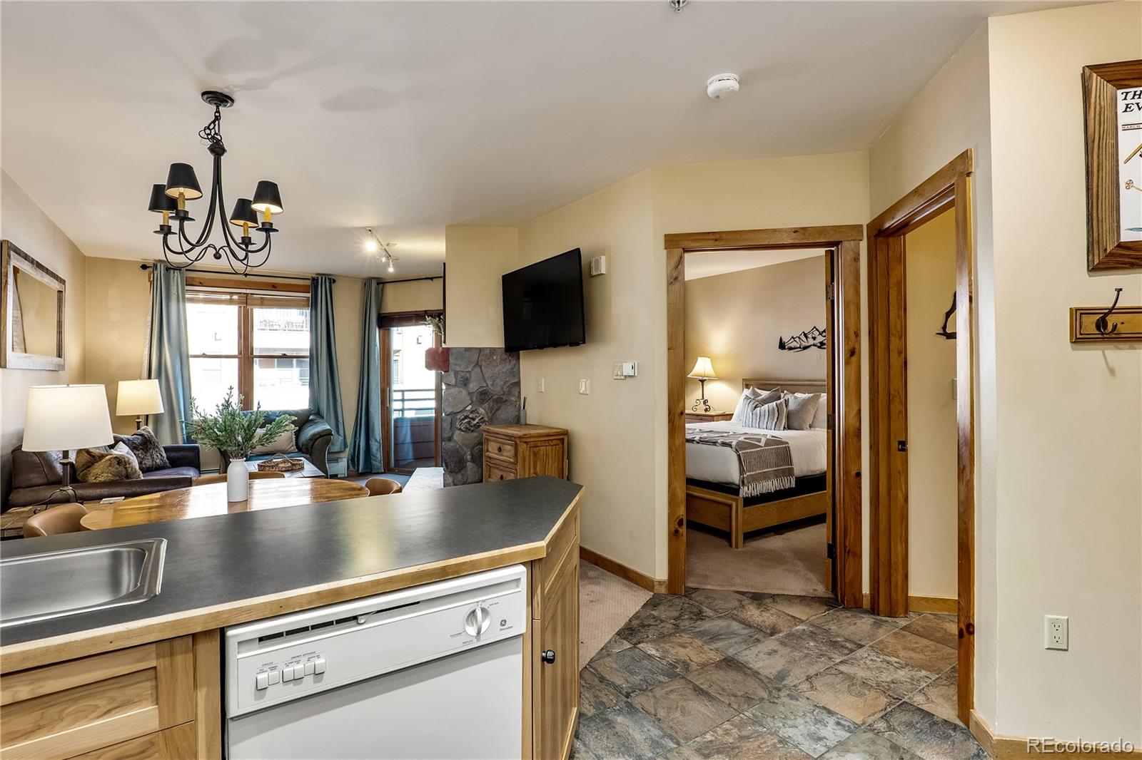 100 Dercum Square 8343
