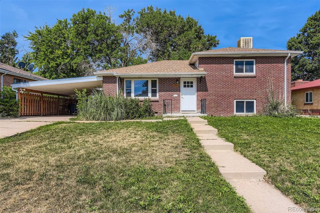 Photo of 2511 S Vrain Street, Denver, CO 80219 (MLS # 3503666)