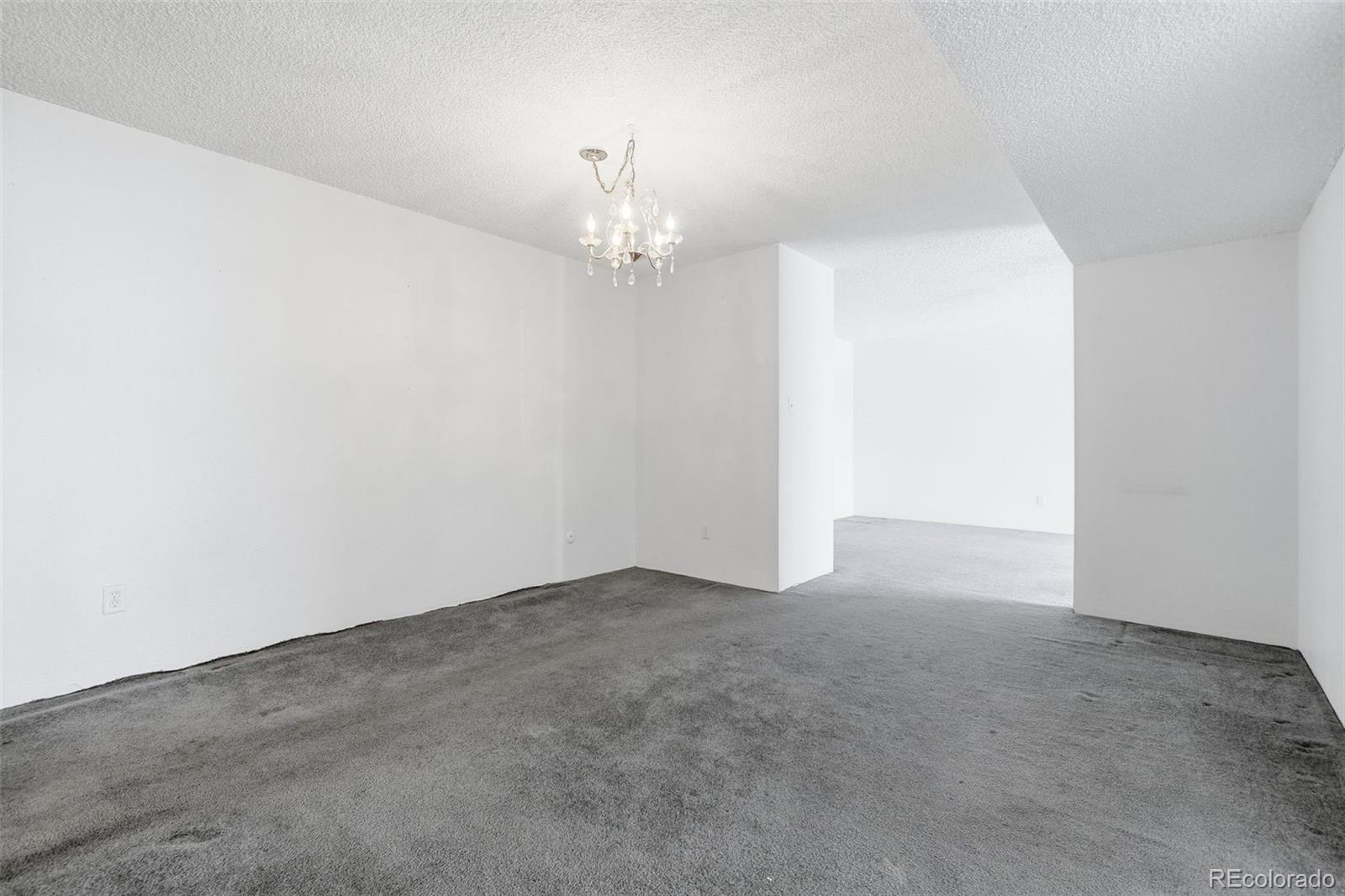 5122 Williams Fork Trail 205