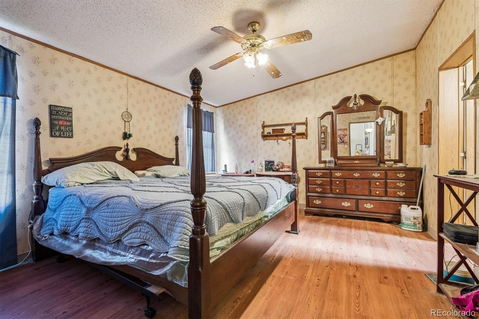 2885 E Midway Boulevard