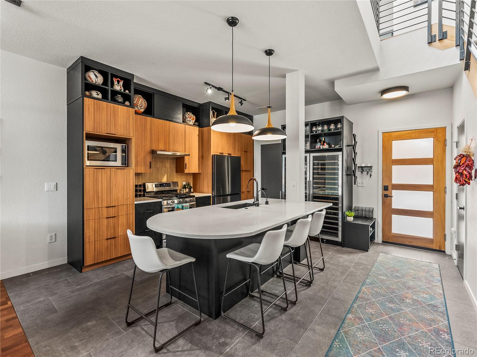 3133 Blake Street 3