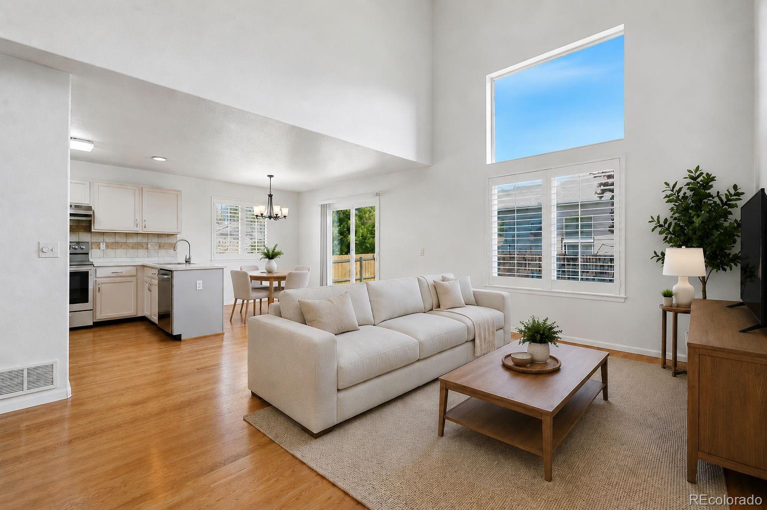 451 W 114th Place