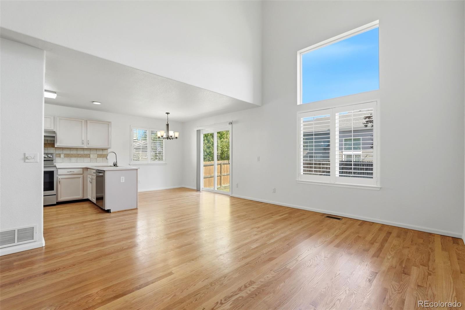 451 W 114th Place