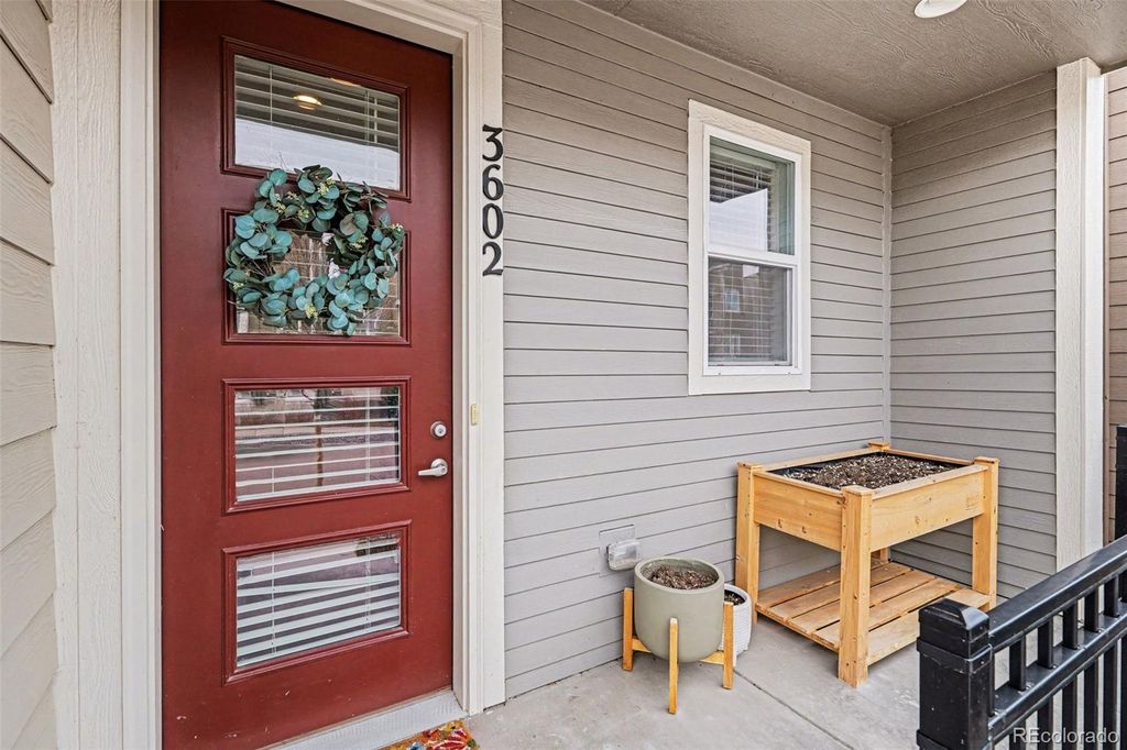 Photo of 3602 Maldives Drive, Castle Rock, CO 80109 (MLS # 5597096)