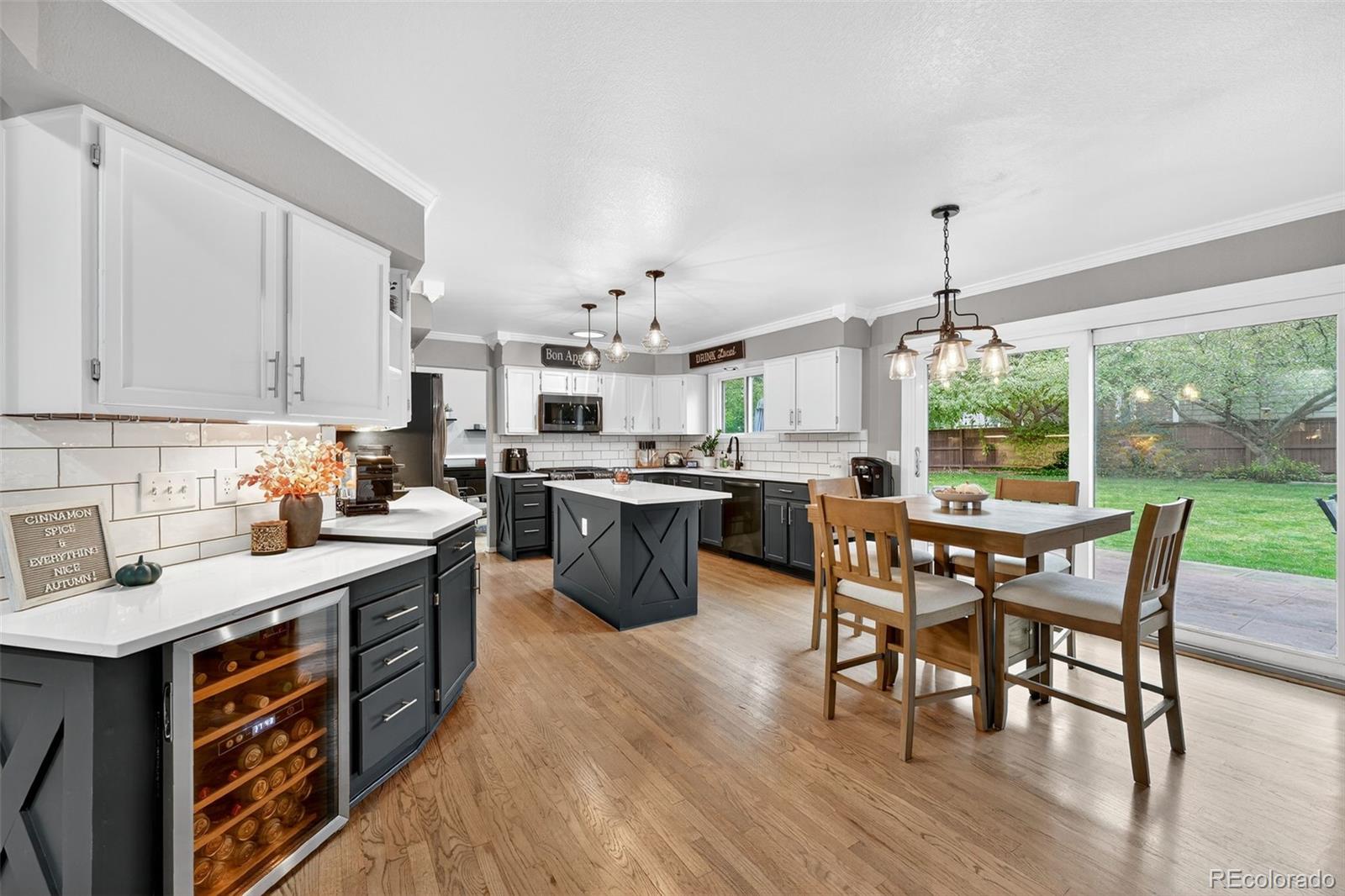9910 Ashleigh Way