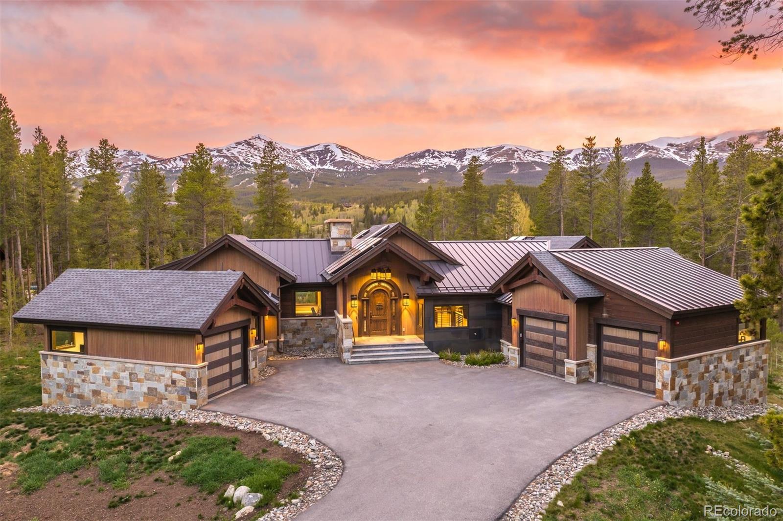 11 Dyer Trail
