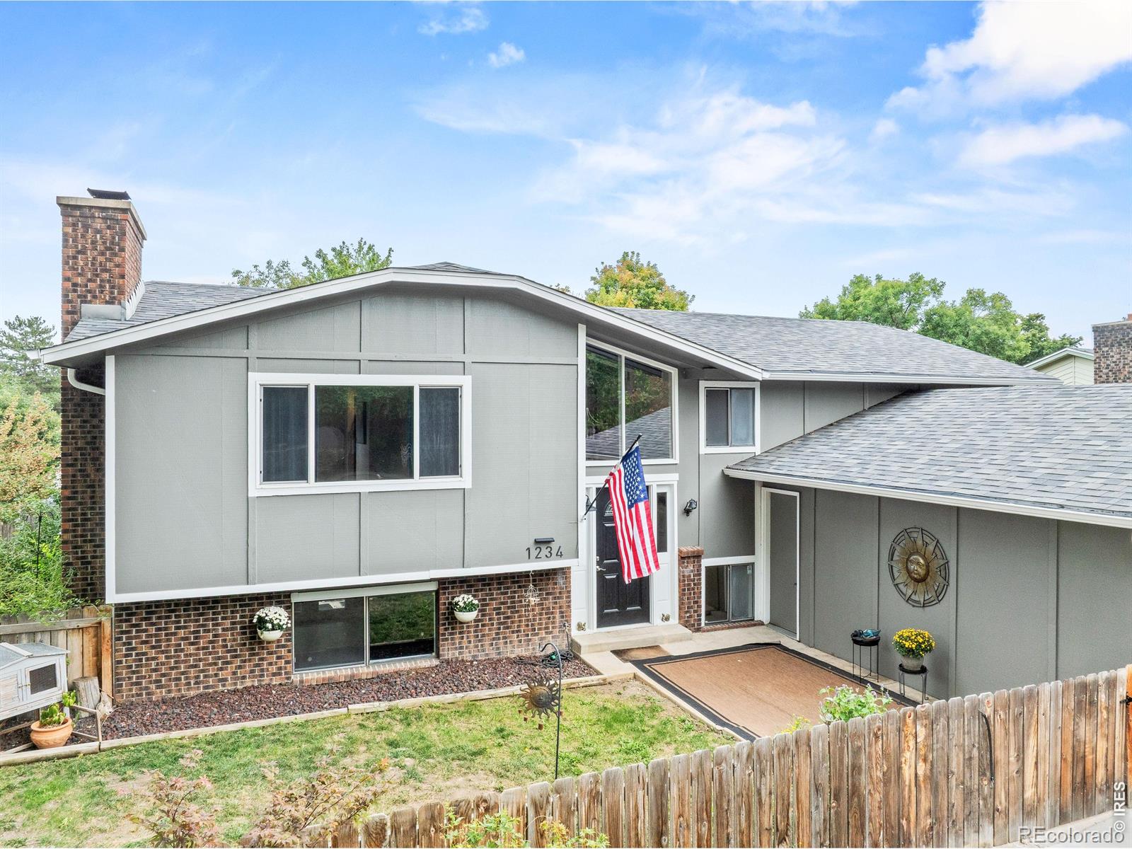 1234 Kiteley Lane
