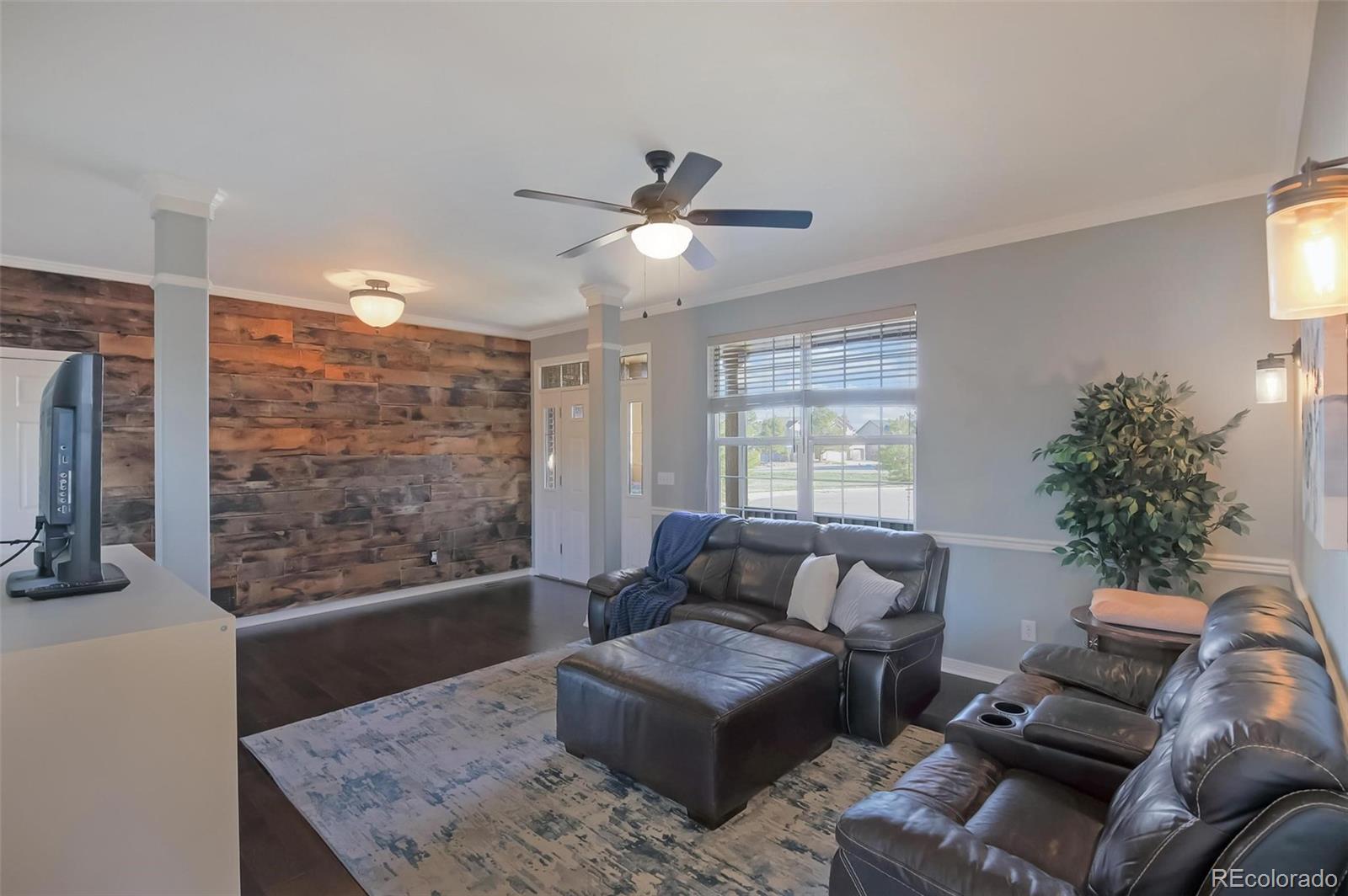 434 Crosshaven Place