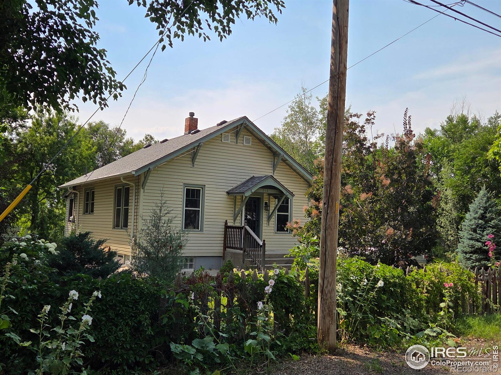 914 N Carson Street