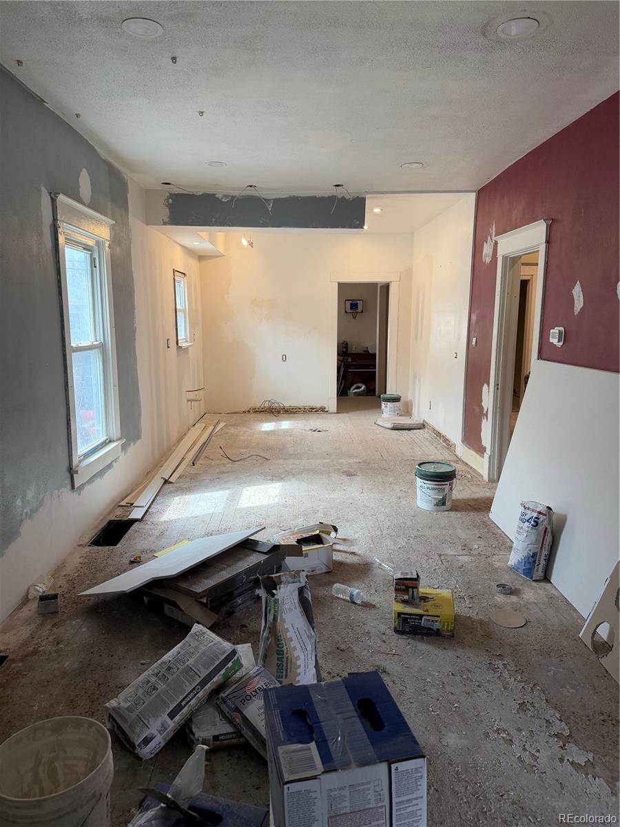 3141 S Lincoln Street