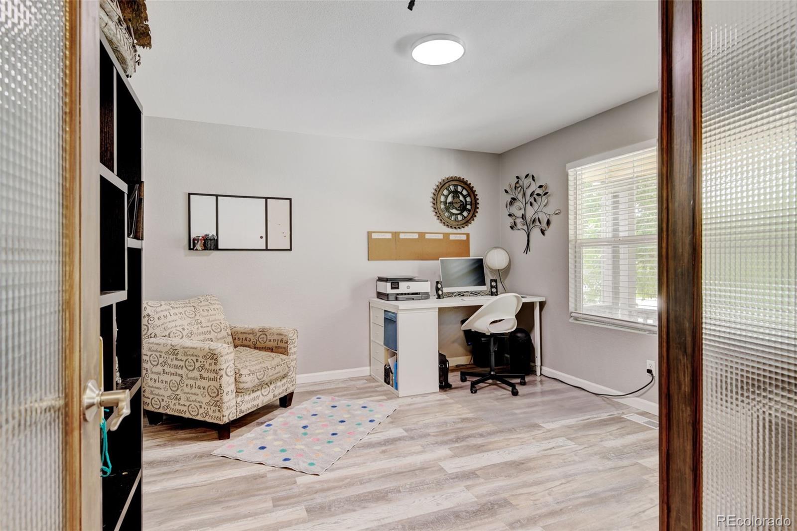 7245 Prairie Circle