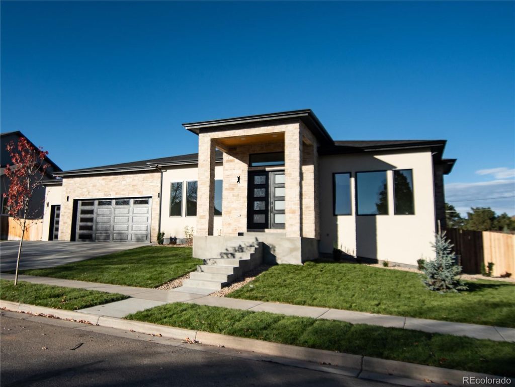 Photo of 3383 S Newcombe Street, Lakewood, CO 80227 (MLS # 9373683)