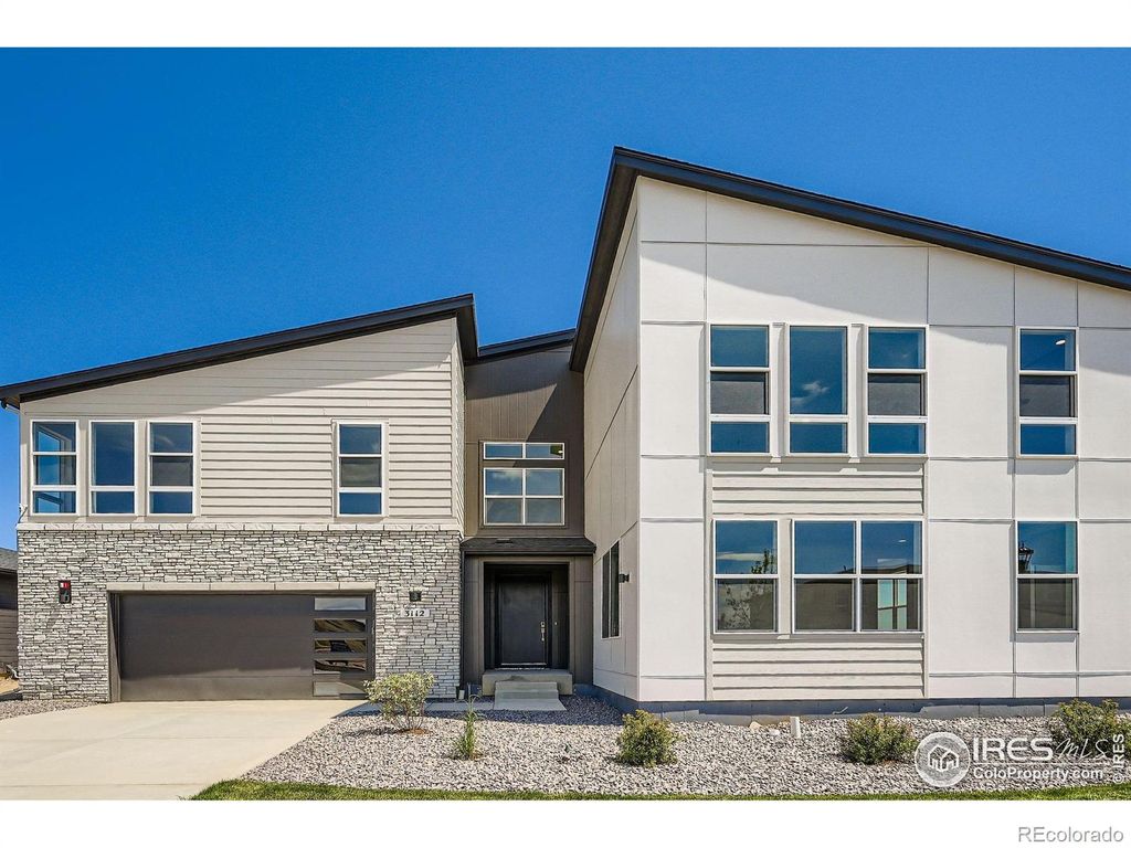 Photo of 3112 Westcliff Drive, Loveland, CO 80538 (MLS # IR1030948)