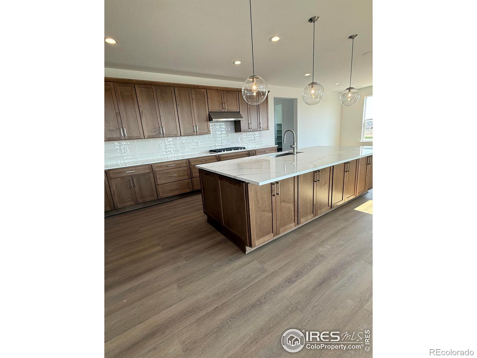 3112 Westcliff Drive