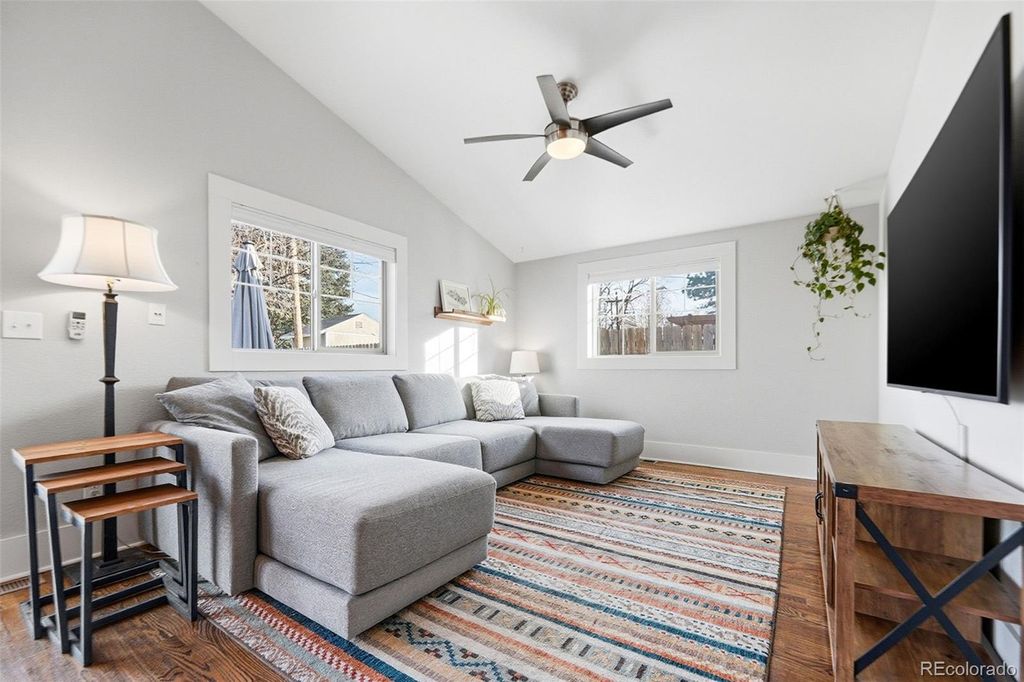 Photo of 980 Elm Street, Denver, CO 80220 (MLS # 2098647)