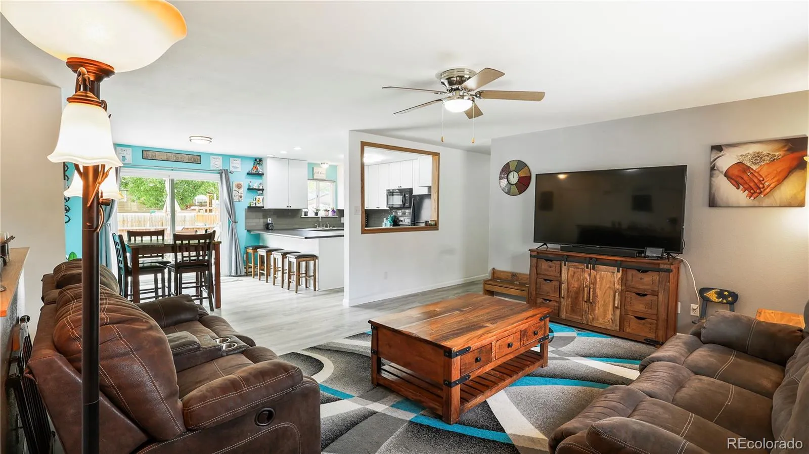 Fort Morgan, Colorado 80701, United States, 4 Bedrooms Bedrooms, ,2 BathroomsBathrooms,Residential,Pending,131444