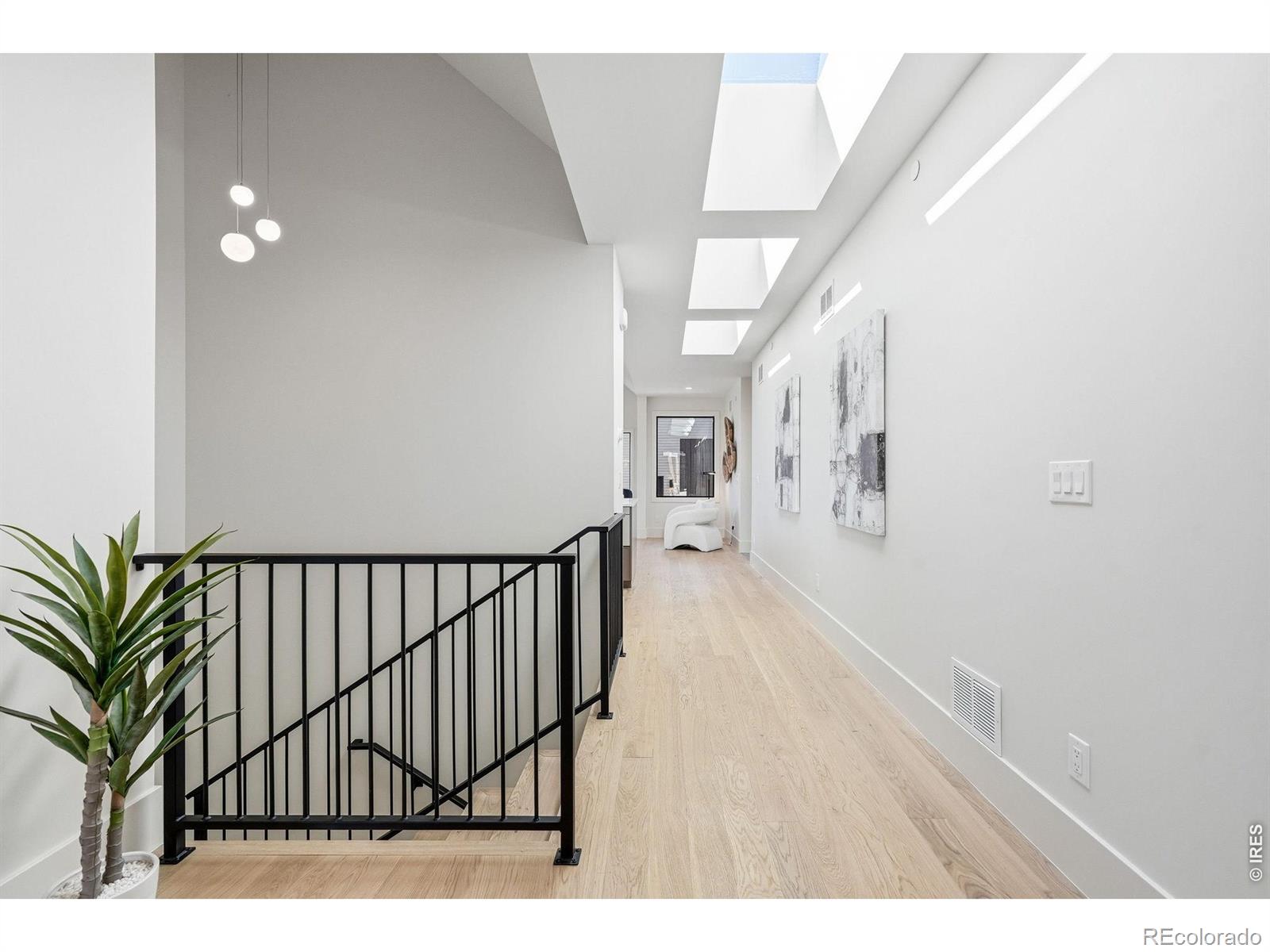 110 W William Street