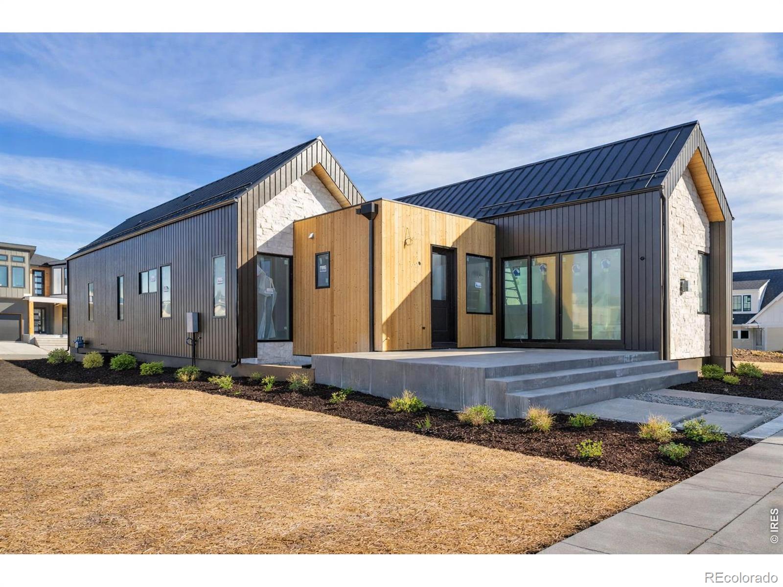 110 W William Street