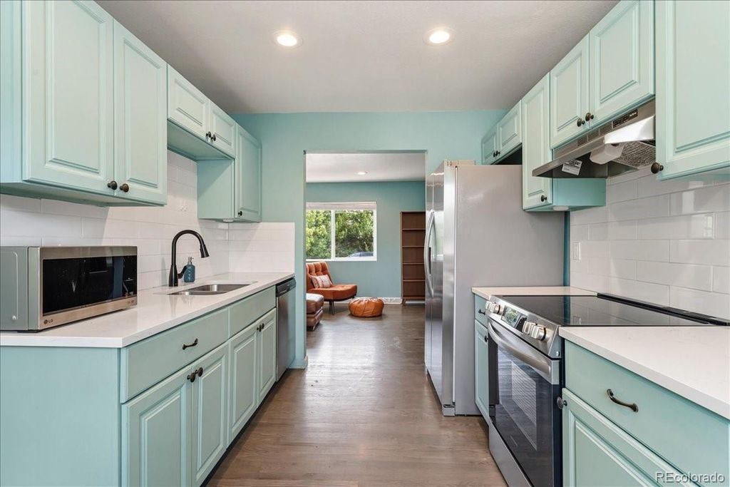 Photo of 11363 W Briarwood Drive, Lakewood, CO 80226 (MLS # 1662303)