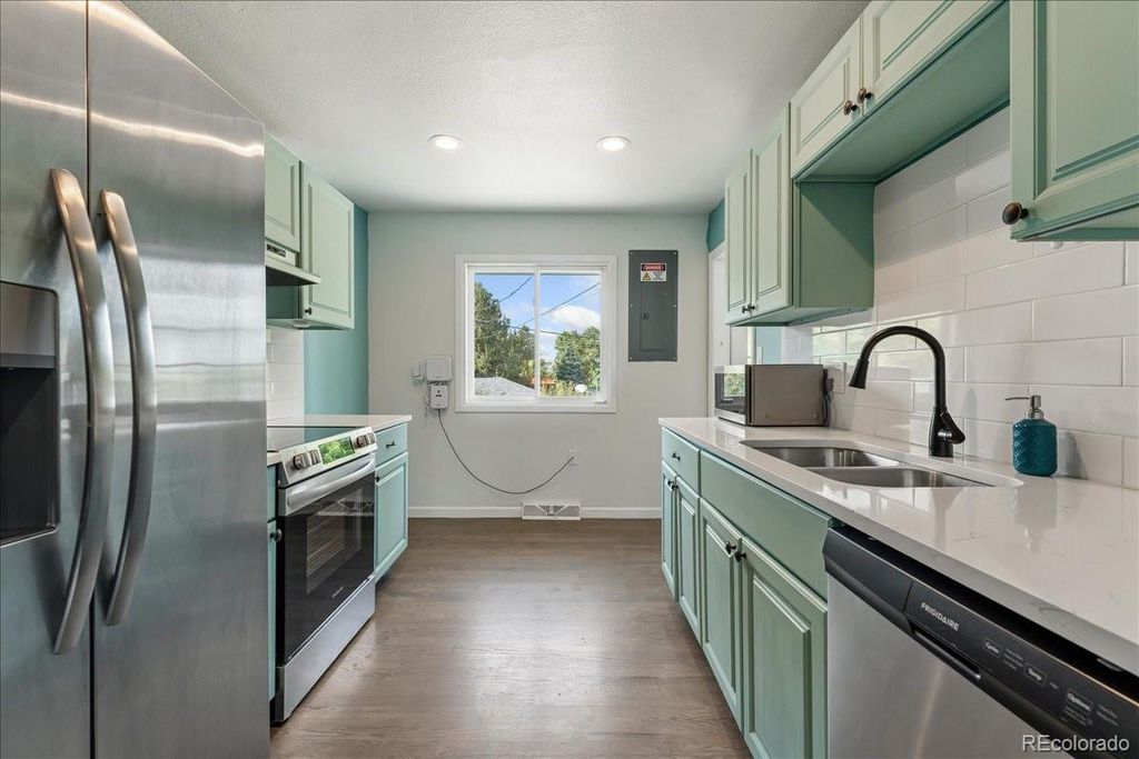Photo of 11363 W Briarwood Drive, Lakewood, CO 80226 (MLS # 1662303)