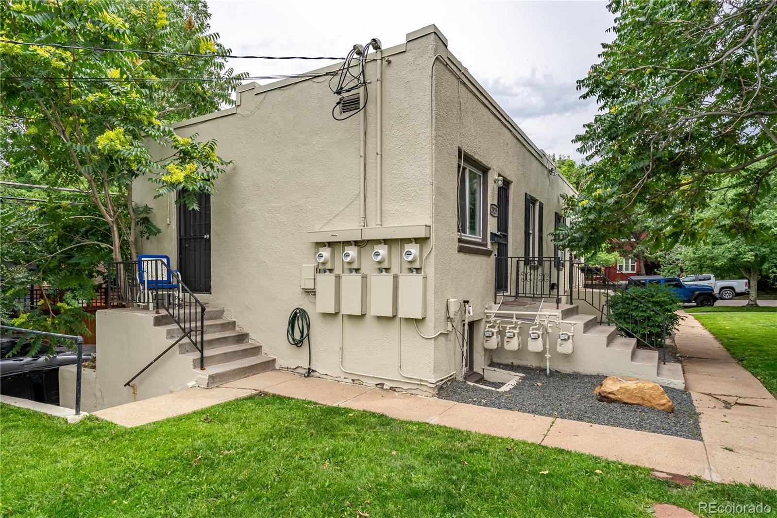 2929 W 37th Street