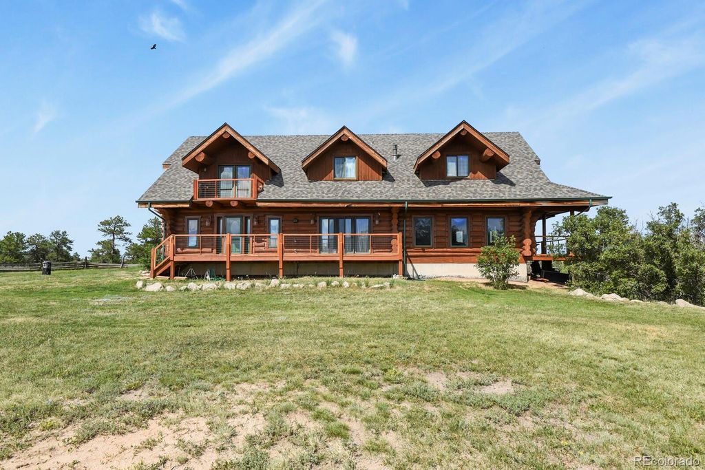 Photo of 1180 Castle Pointe Drive, Castle Rock, CO 80104 (MLS # 3188424)