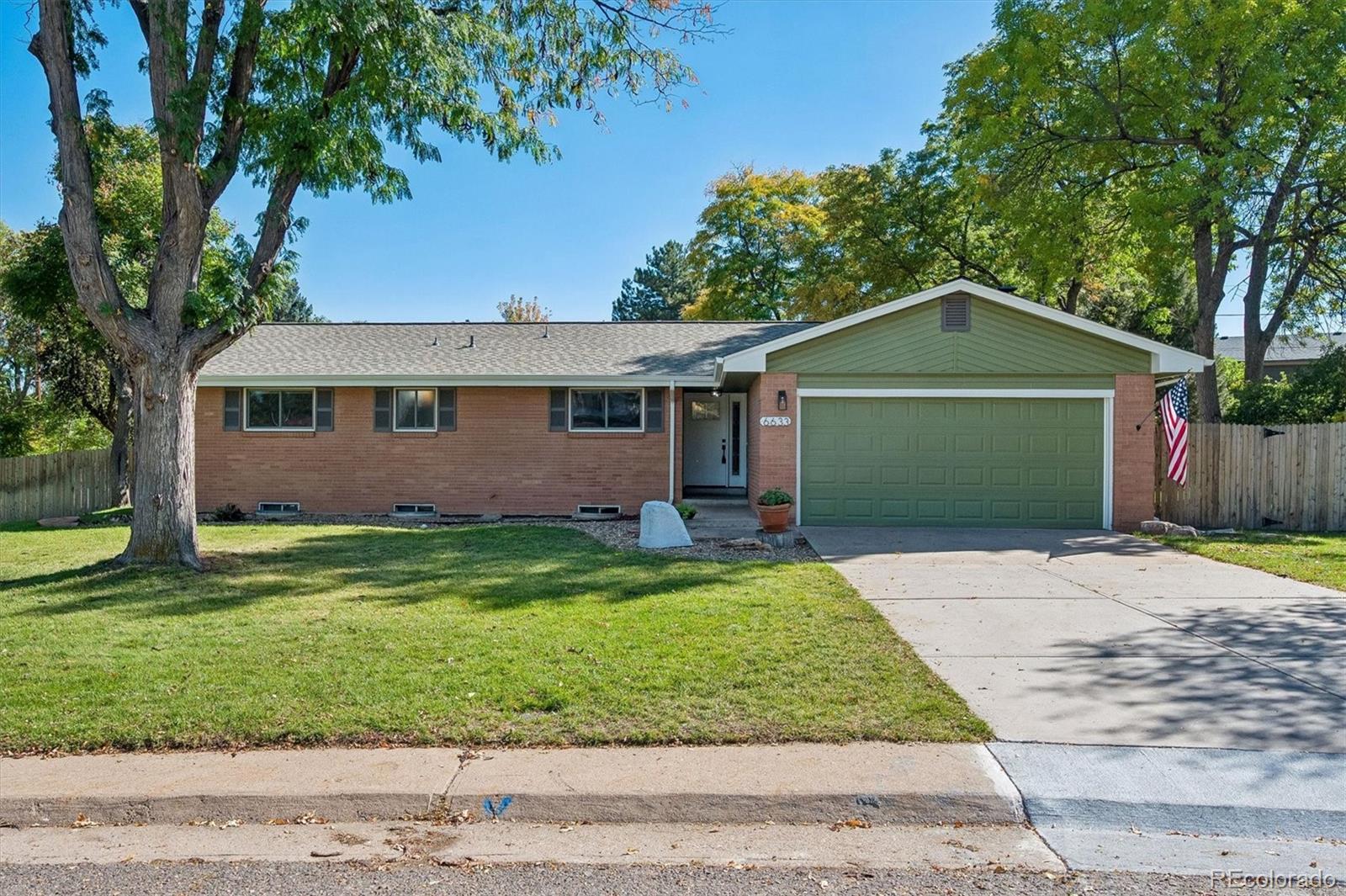 6633 S Newland Circle