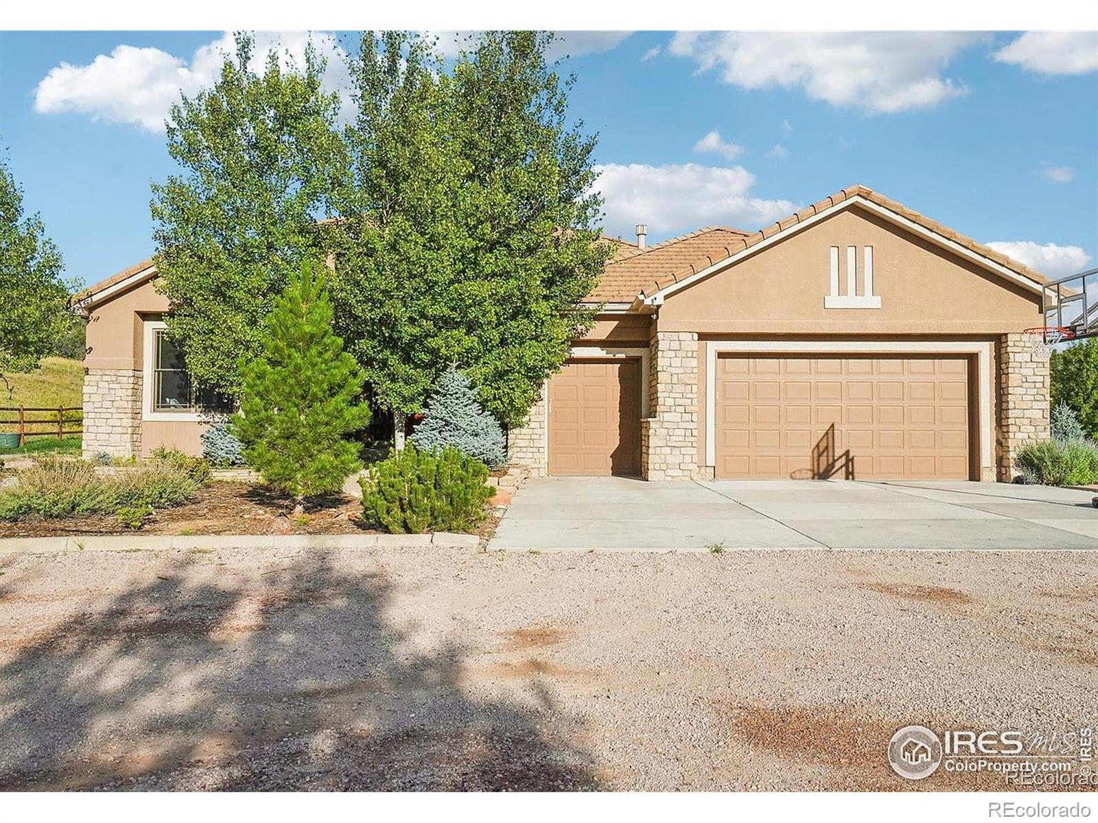 5285 E Highway 86