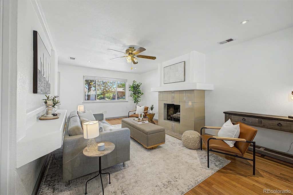Photo of 2145 S Fenton Street, Denver, CO 80227 (MLS # 1998567)