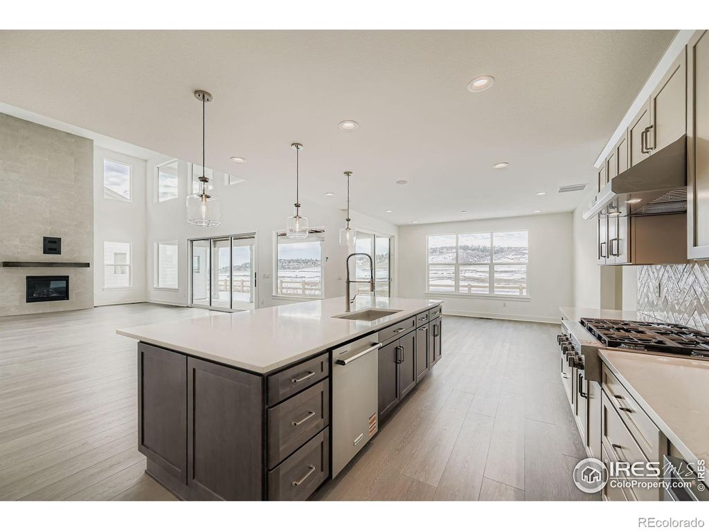 Photo of 3157 Westcliff Drive, Loveland, CO 80538 (MLS # IR1046312)