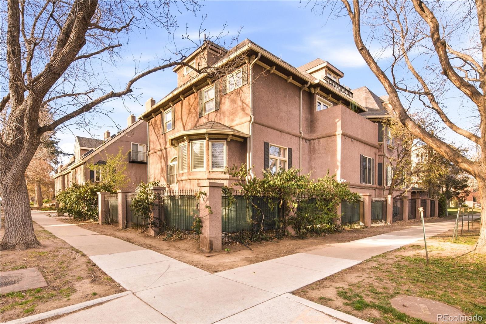 999 N Emerson Street 2