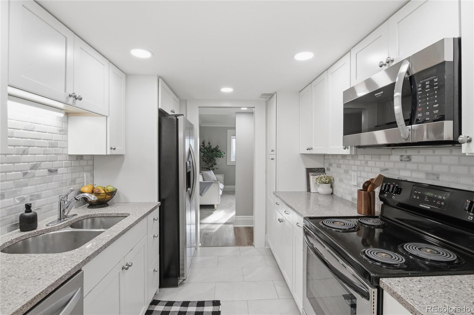 999 N Emerson Street 2