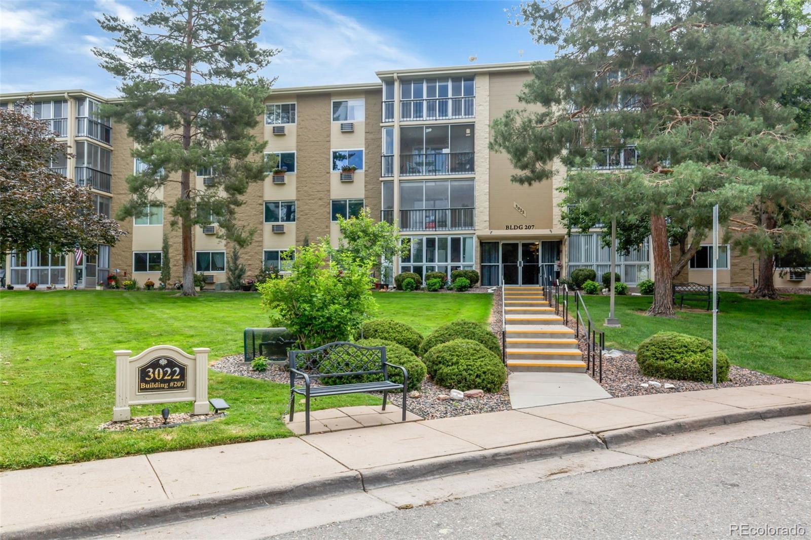 3022 S Wheeling Way 107