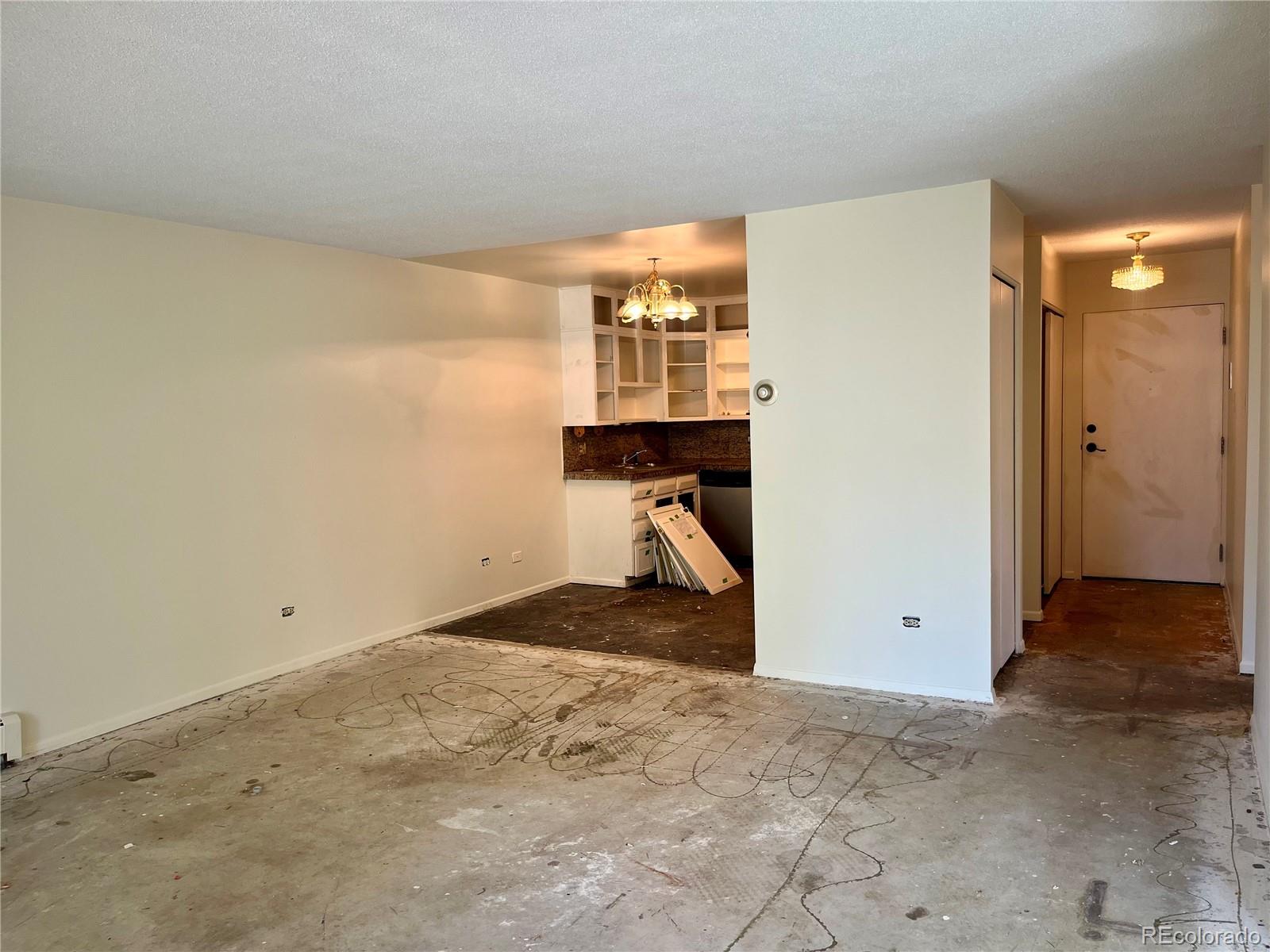 9625 E Center Avenue 10C
