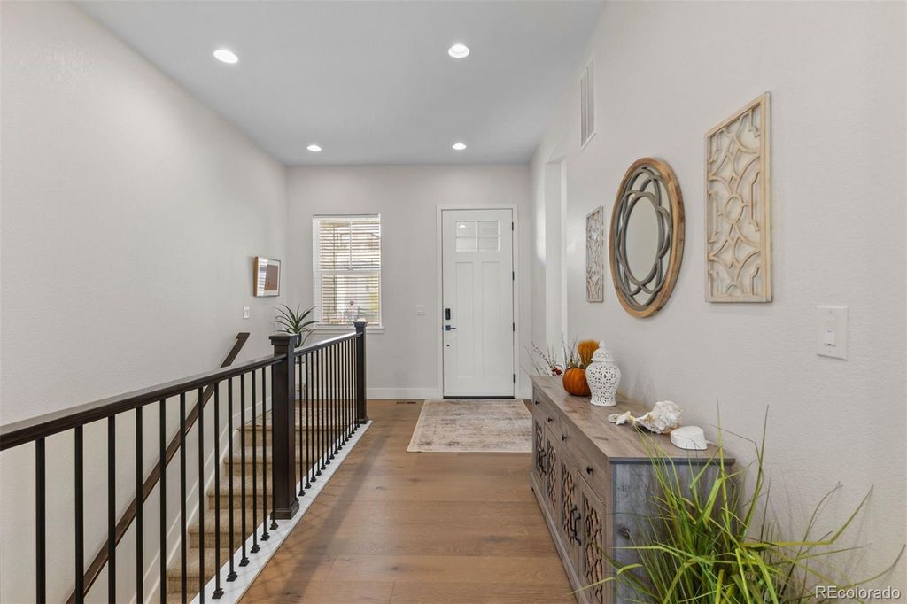 Photo of 7358 Canyonpoint Road, Castle Pines, CO 80108 (MLS # 8958134)