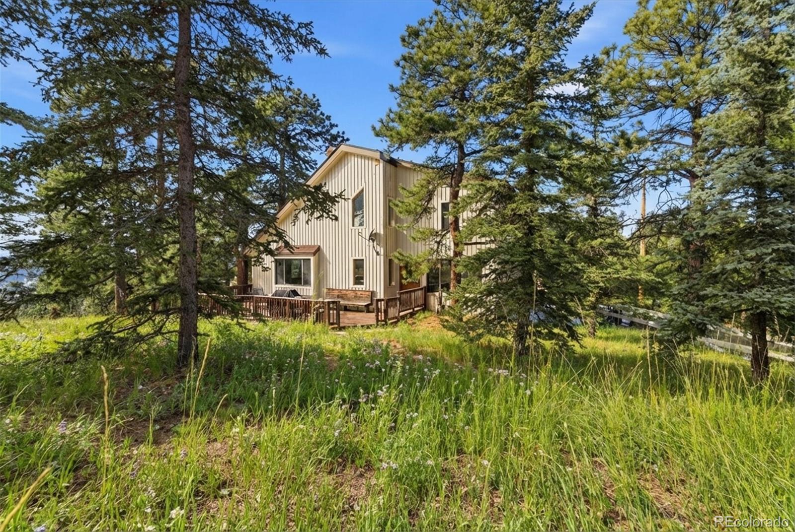 24999 Grandview Avenue