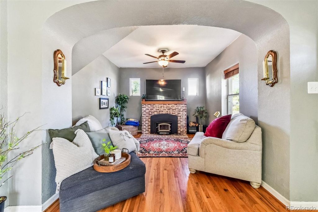 Photo of 3295 Krameria Street, Denver, CO 80207 (MLS # 7183945)