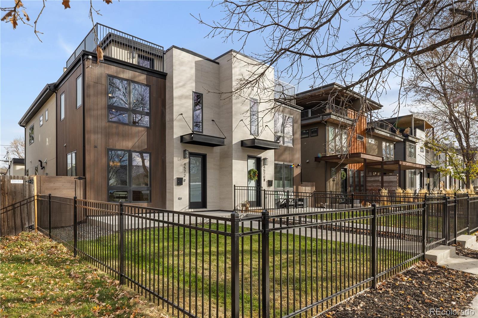 4572 N Raleigh Street