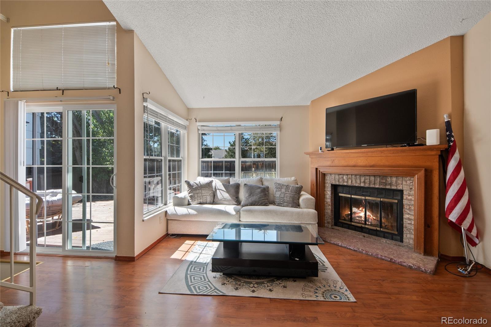 1025 S Lindsey Street