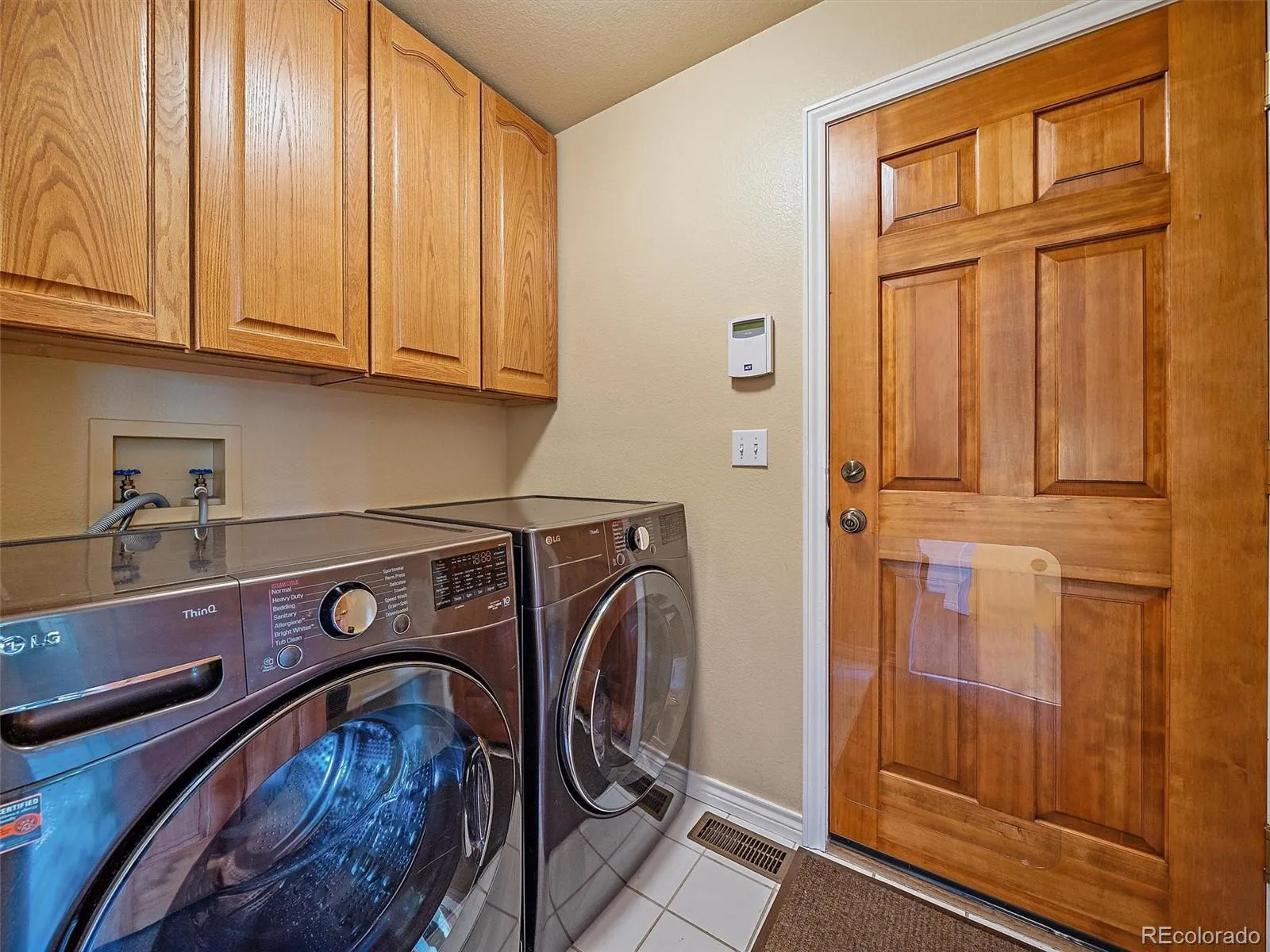 Evergreen, Colorado 80439, United States, 5 Bedrooms Bedrooms, ,4 BathroomsBathrooms,Residential,Active,126715